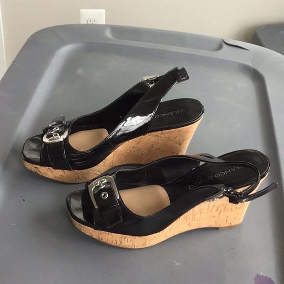 Franco Sarto sandals. Good condition. Size 8. - Picture 2 of 6